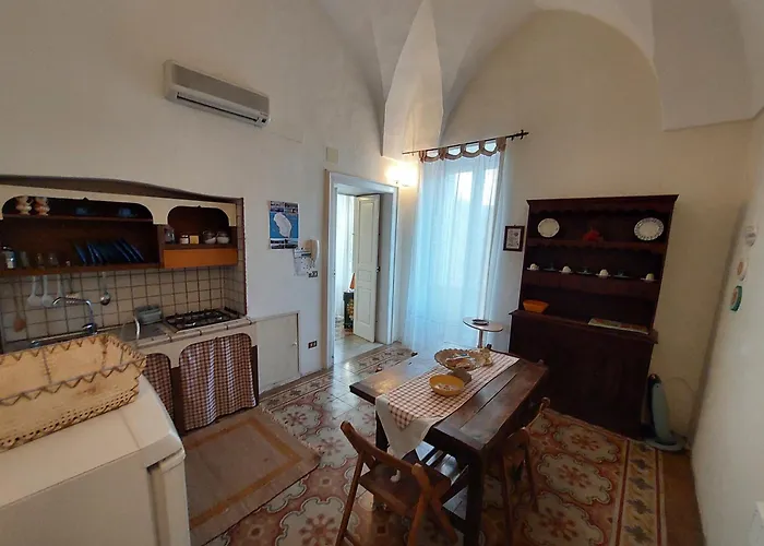 Antica Via Delle Aie روفانو