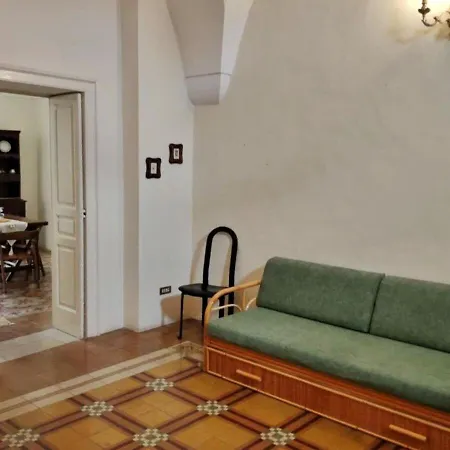 Antica Via Delle Aie *