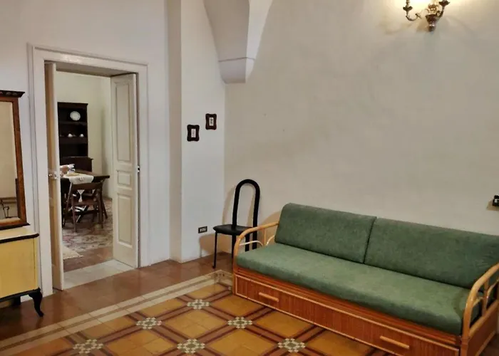 Antica Via Delle Aie *