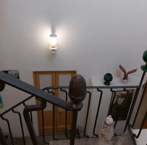 Antica Via Delle Aie *