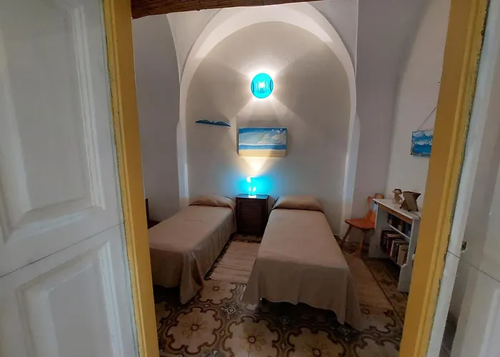 Antica Via Delle Aie Apartment *
