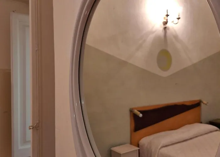 Antica Via Delle Aie Apartment *